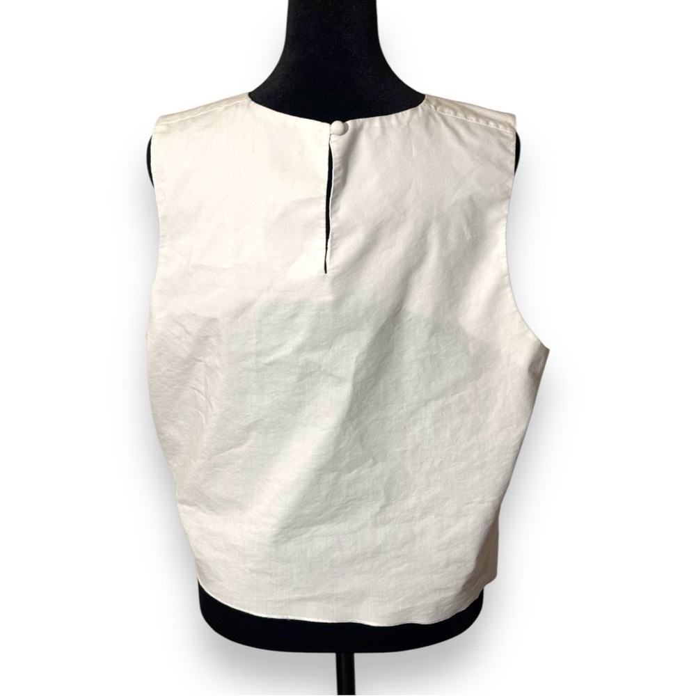 Cupio XL White Sleeveless Keyhole Back Tie Front Lightweight Blouse - Picture 4 of 16